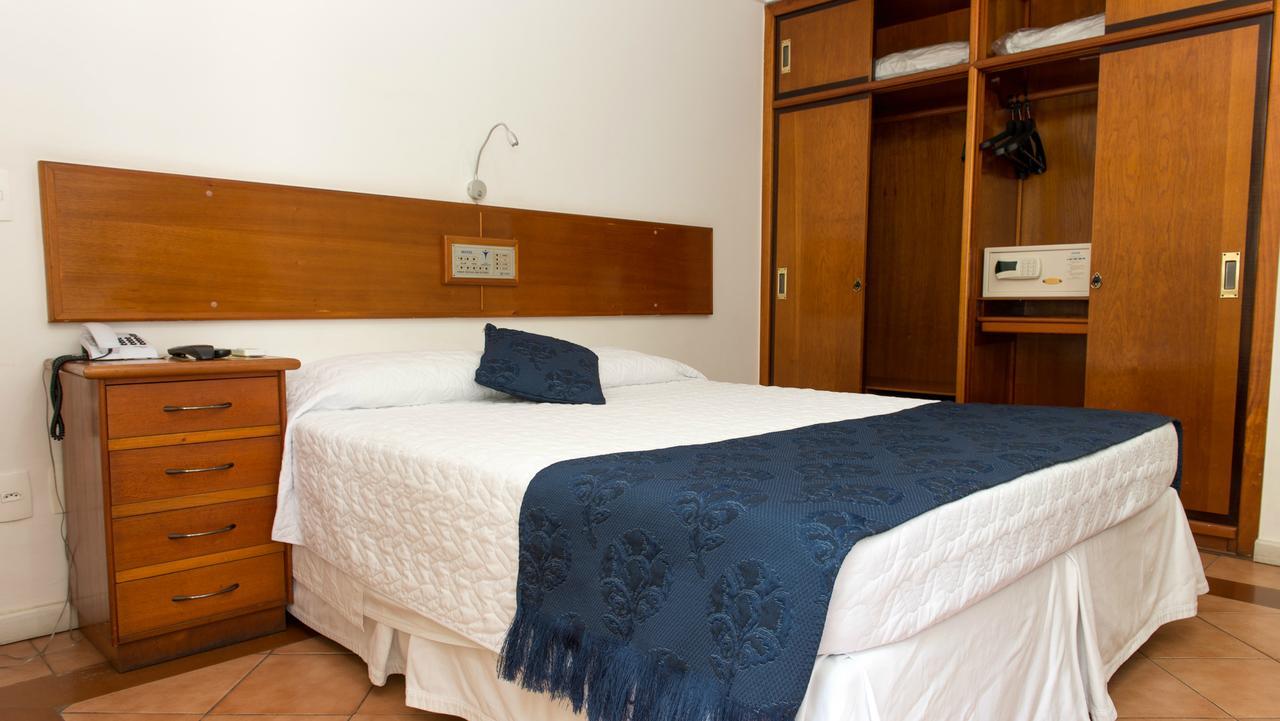 Standard Triple Room,806838834:JPEG